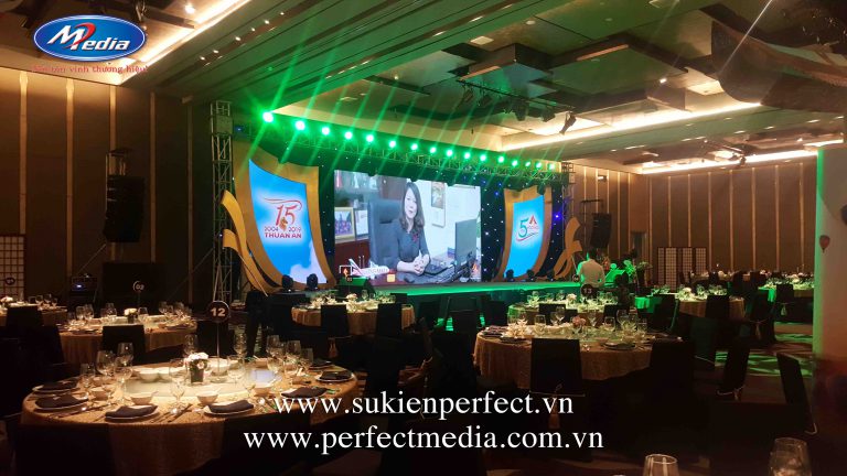 Cho Thue Thiet Ke Dan Dung San Khau 32