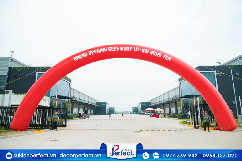 cong-chao-su-kien-khai-truong-khanh-thanh-dep