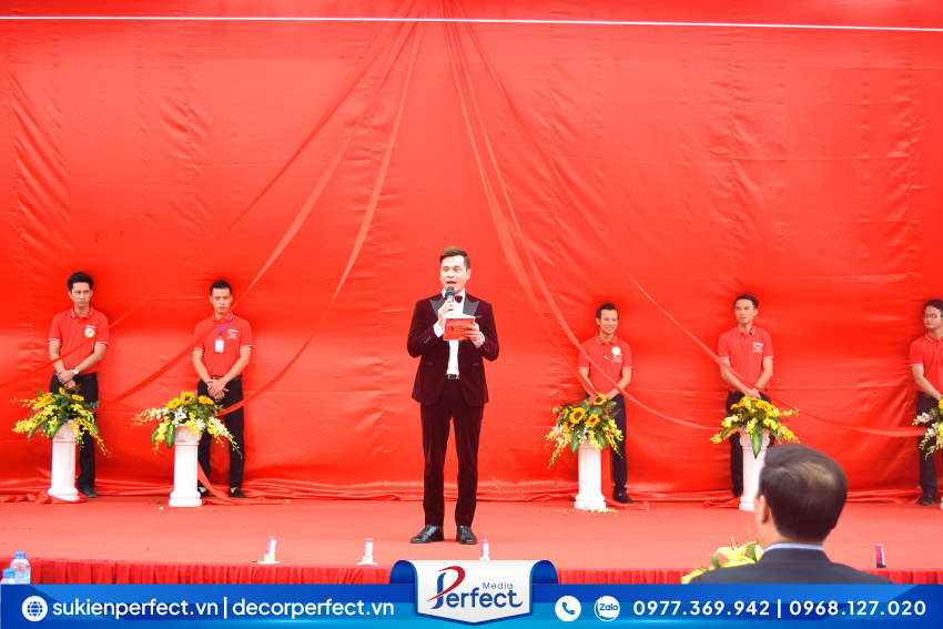 MC-chuyen-nghiep-cua-Perfect-Media