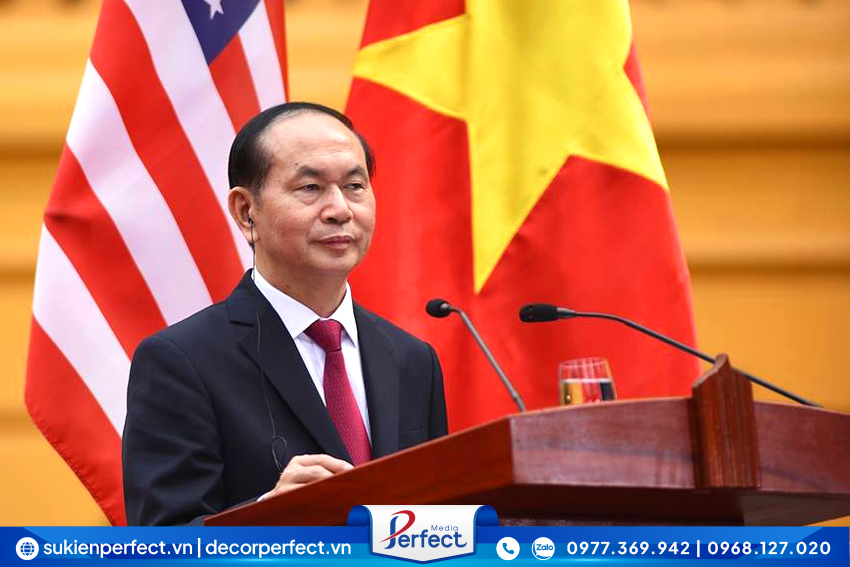 su-kien-hop-bao-chuyen-nghiep