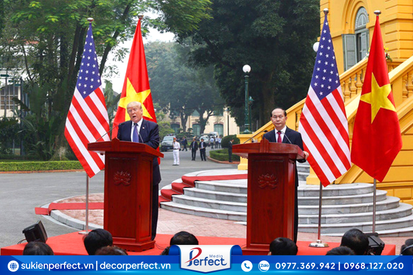 su-kien-hop-bao-chuyen-nghiep