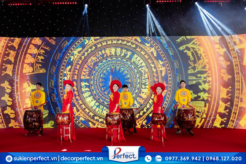 mua-trong-hoi-trong-nuoc