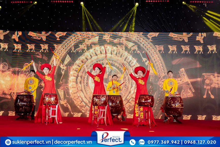 mua-trong-hoi-trong-nuoc