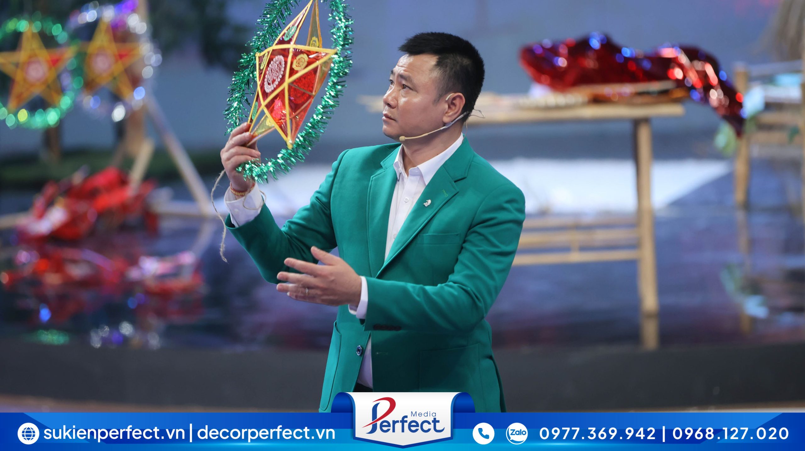 Nghệ sỹ Tự Long