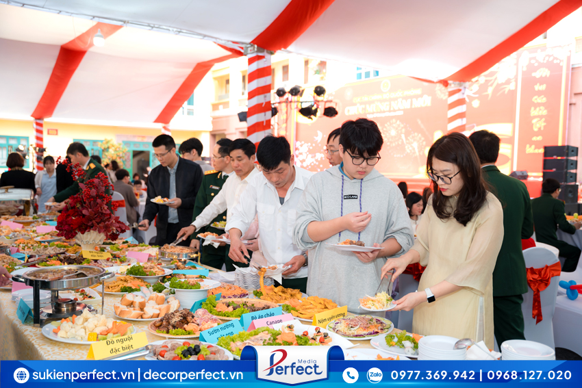 tiec-tat-nien-doc-dao