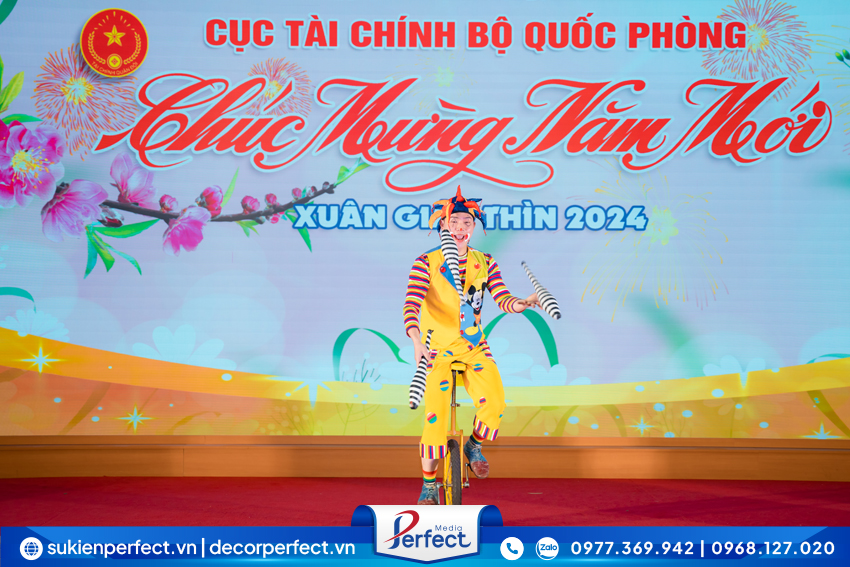 tiec-tat-nien-doc-dao