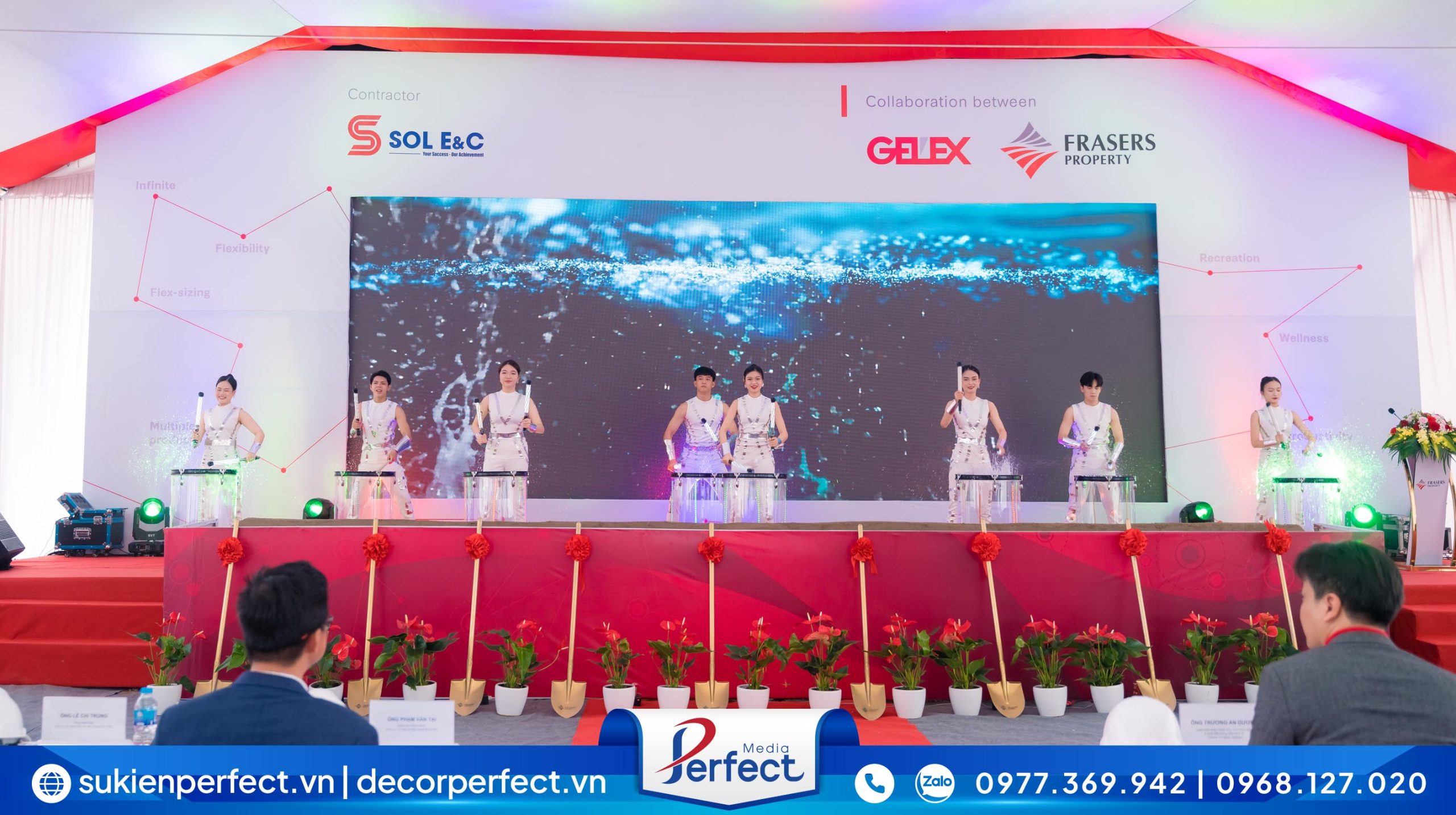 Perfect Media biểu diễn tiết mục múa trống nước chuyên nghiệp