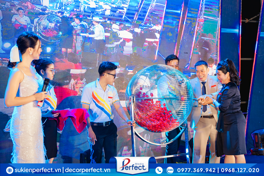 to-chuc-tro-choi-hap-dan