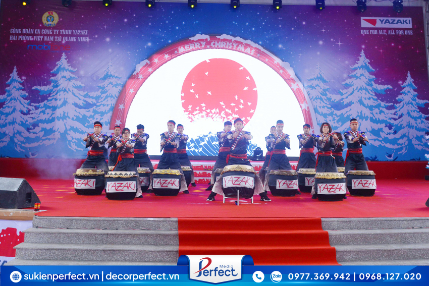 trong-hoi-da-sac-mau