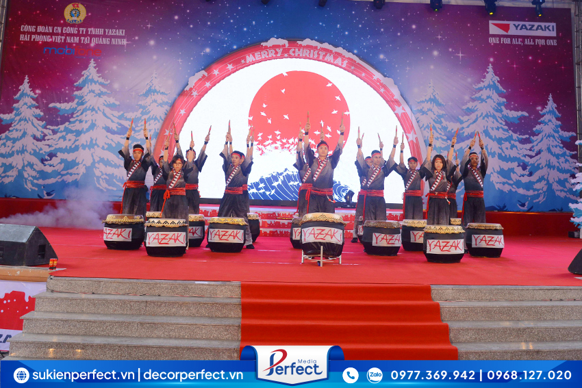 trong-hoi-da-sac-mau