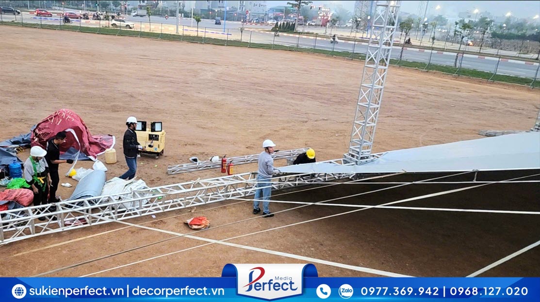 Ekip-Thi-cong-Perfect-Media