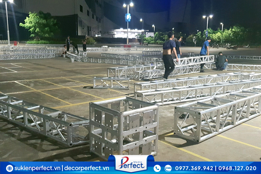 Ekip-Thi-cong-Perfect-Media