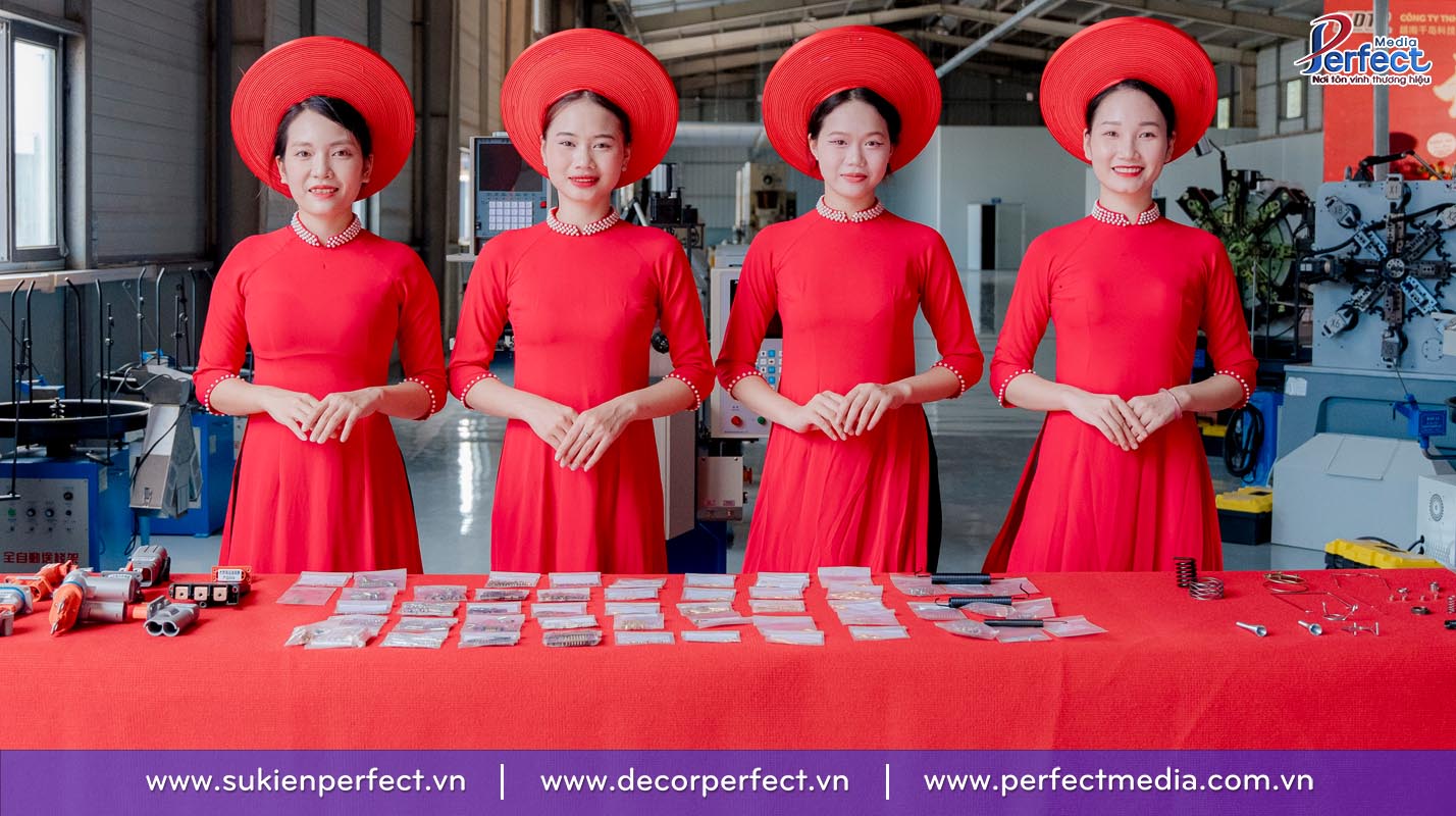 Perfect Media cho thuê nhân sự lễ tân duyên dáng, chuyên nghiệp