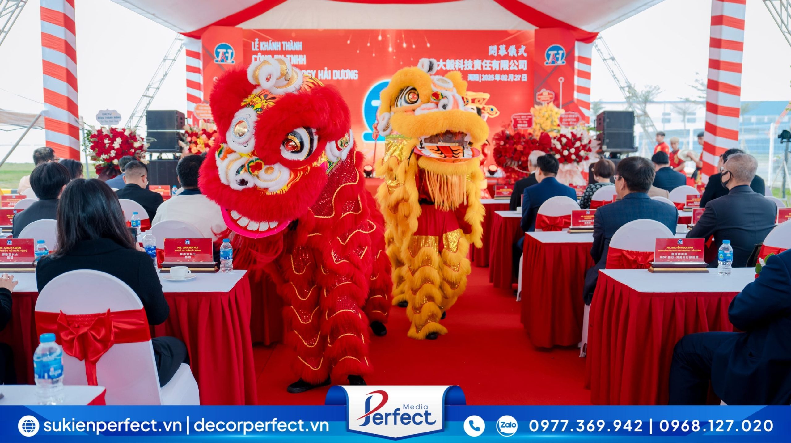 Múa lân sư rồng khánh thành