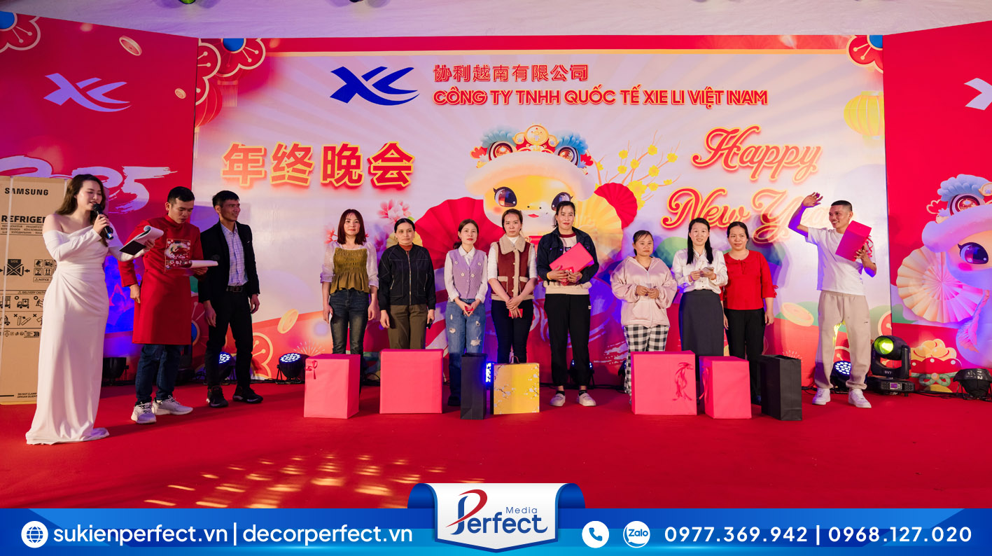 Quà tặng từ công ty Xie li