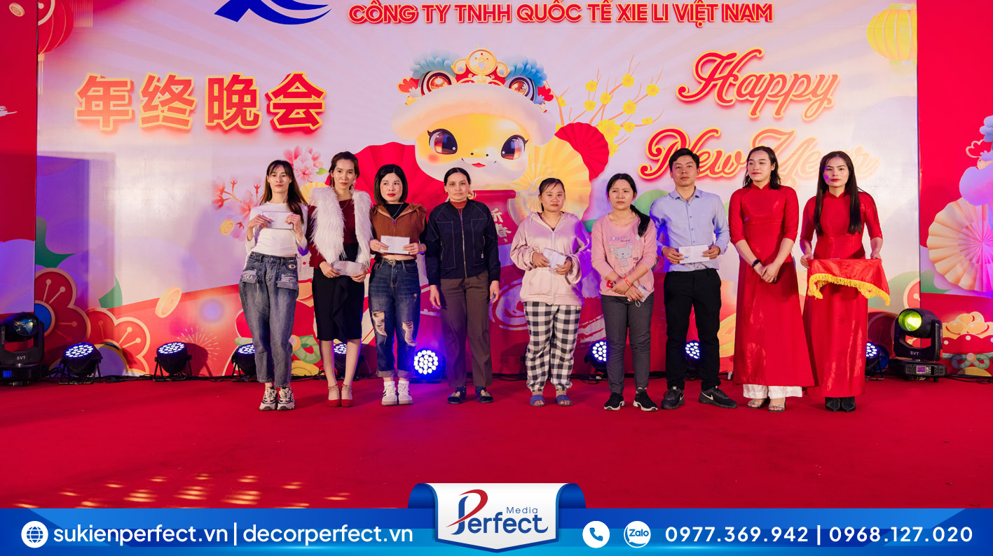Quà tặng từ công ty Xie li