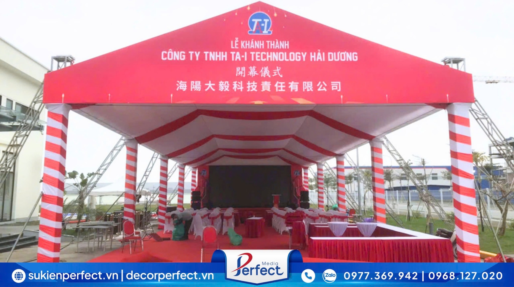 thi-cong-dan-dung-su-kien