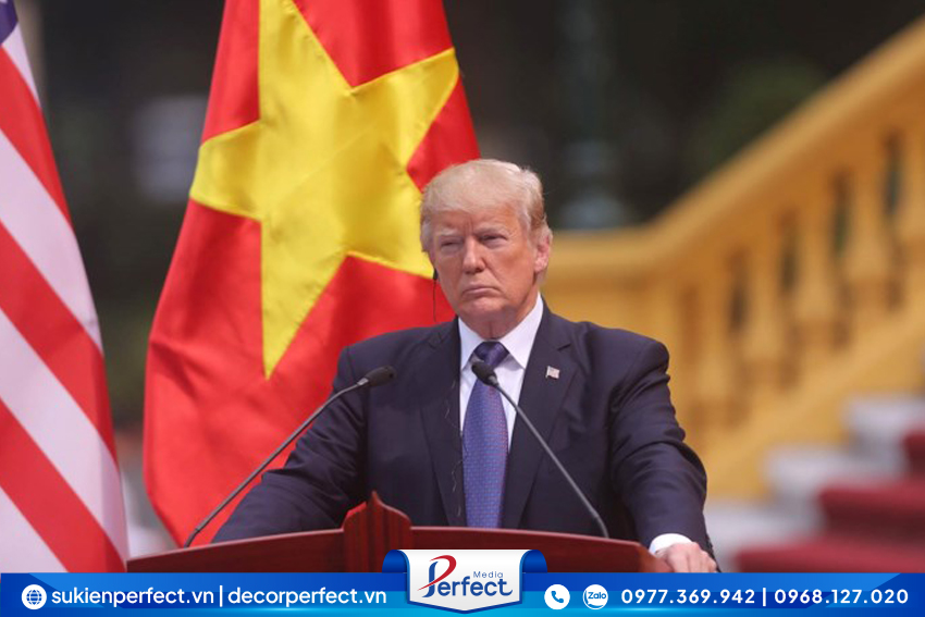 Tong-Thong-Donald-Trump