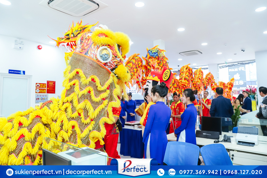 cho-thue-nhom-mua-lan-su-chuyen-nghiep-tai-ha-noi