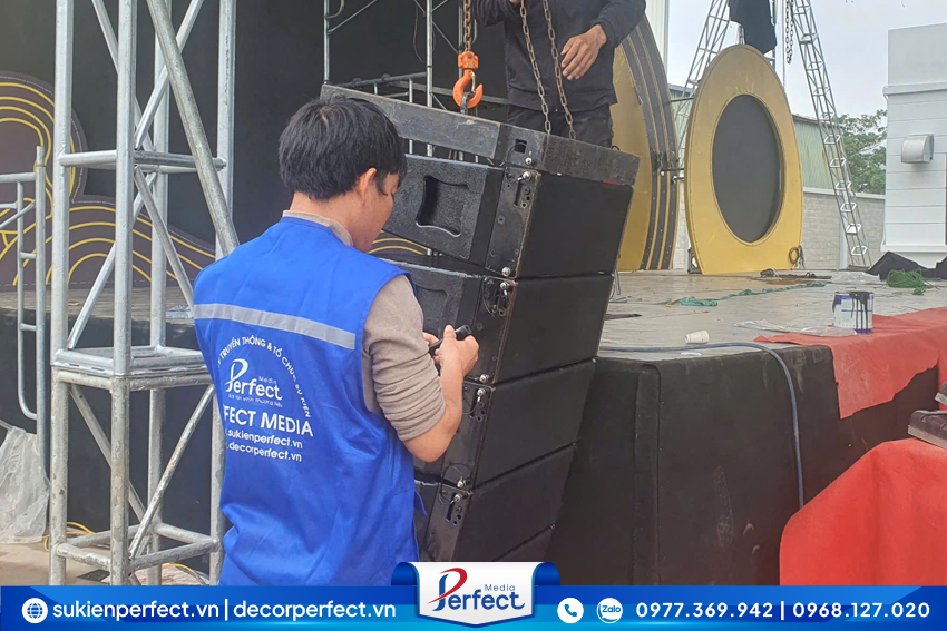 Ekip-Thi-Cong-Perfect- Media-Tai-Ninh-Binh