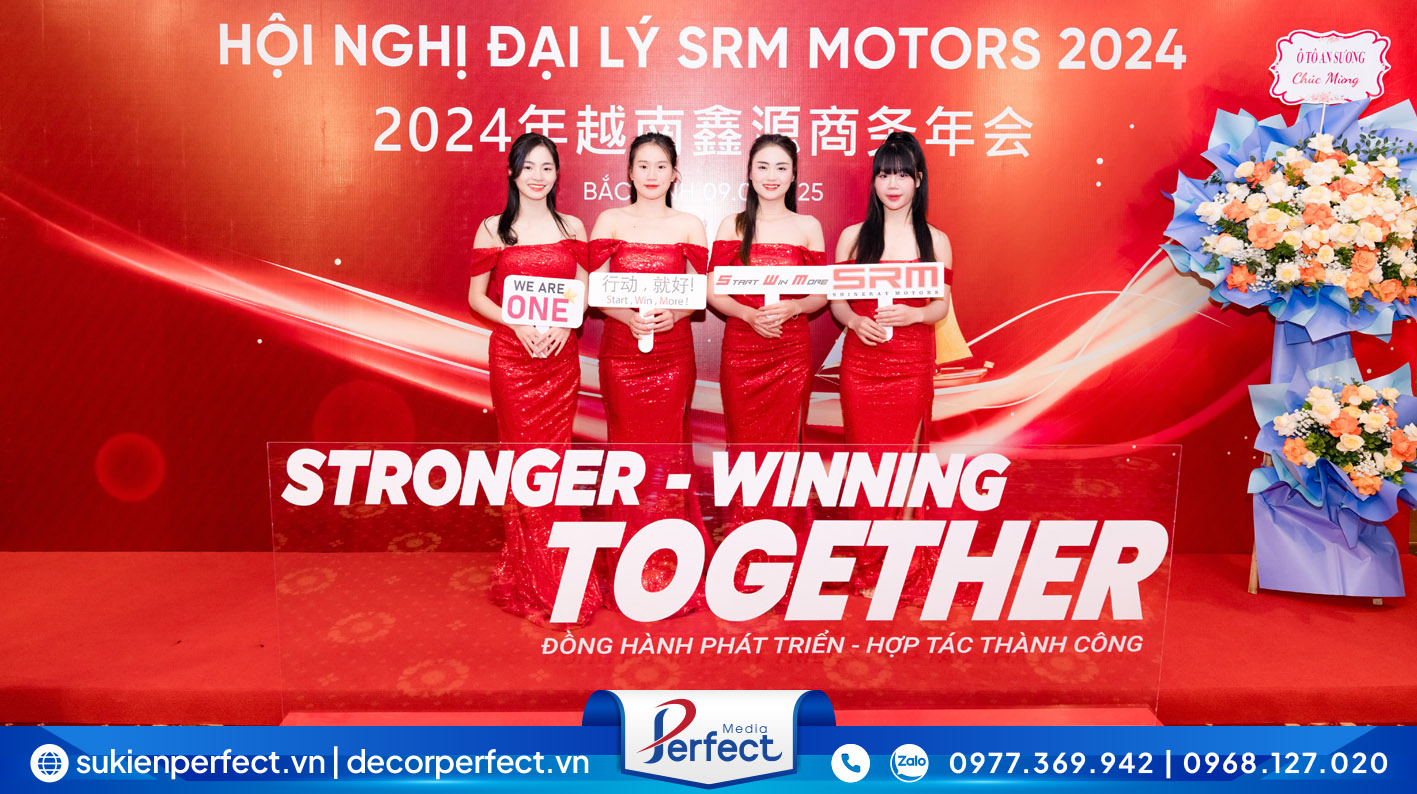 Ekip PG xinh đẹp của Perfect Media tại sự kiện hội nghị đại lý SRM Motors 2024.