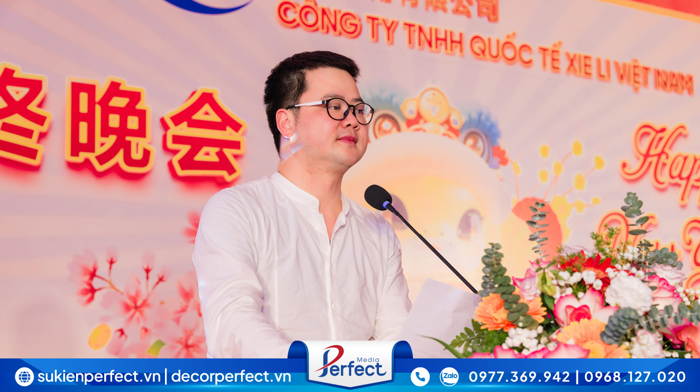 Ông Mr Zheng phát biểu