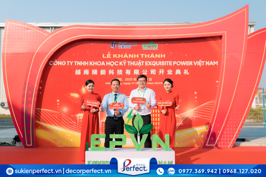 Le-Tan-Chuyen- Nghiep-Su-Kien- Khanh-Thanh-Exquisite-Power-VIet-Nam