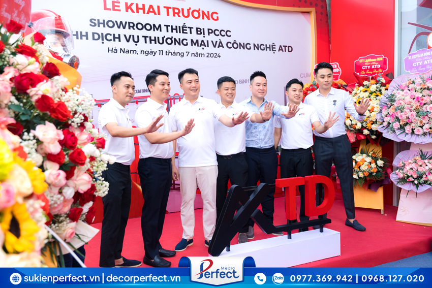 le-khai-truong-khanh-thanh-chuyen-nghiep-tai-ninh-binh