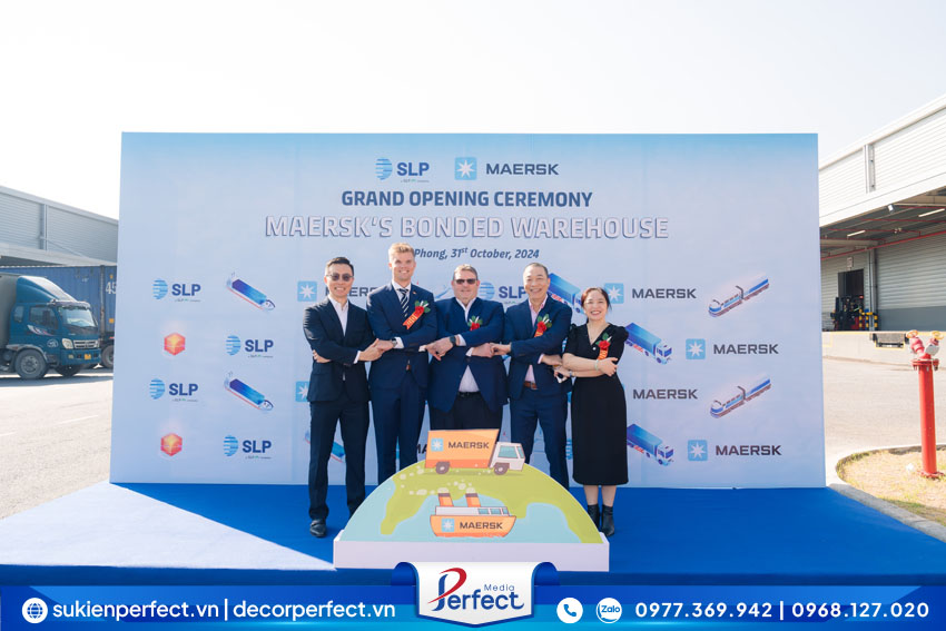 Thi-Cong-Booth- Checkin-Dep-Tai-Hai- Phong