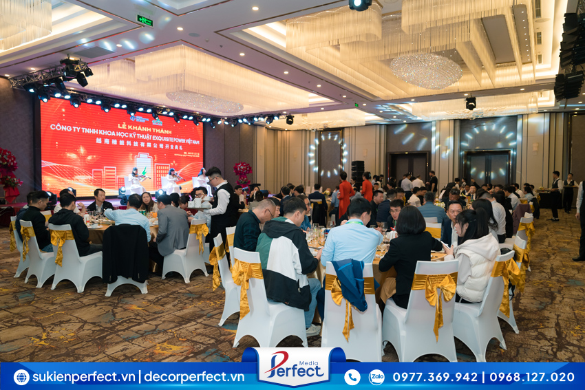 Tiec-chuc-mung-le-khanh-thanh-nha-may-Exquisite-Power- Viet-Nam