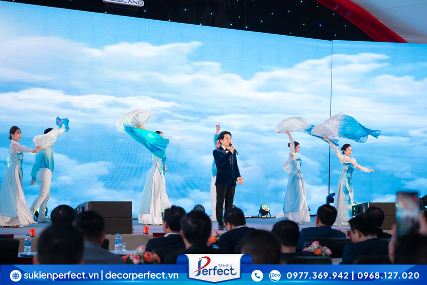 ca-sy-vu-doan-mua-chuyen-nghiep-tai-ninh-binh