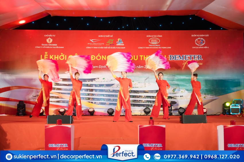 vu-doan-bieu-dien-chuyen-nghiep