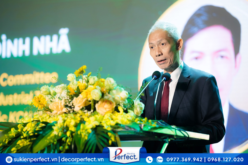 Ong-Ha-Dinh-Nha-Truong-ban-quan-ly-cac-KCN-tinh-Vinh-Phuc