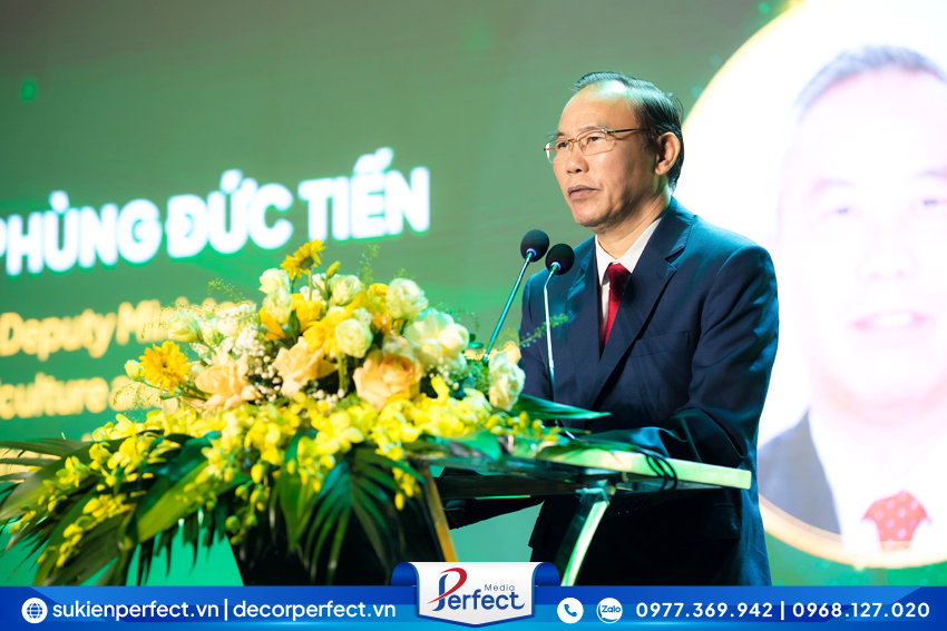 Ong-Phung-Duc-Tien-Thu-Truong-Bo-nong-nghiep-phat-trien-nong-thon