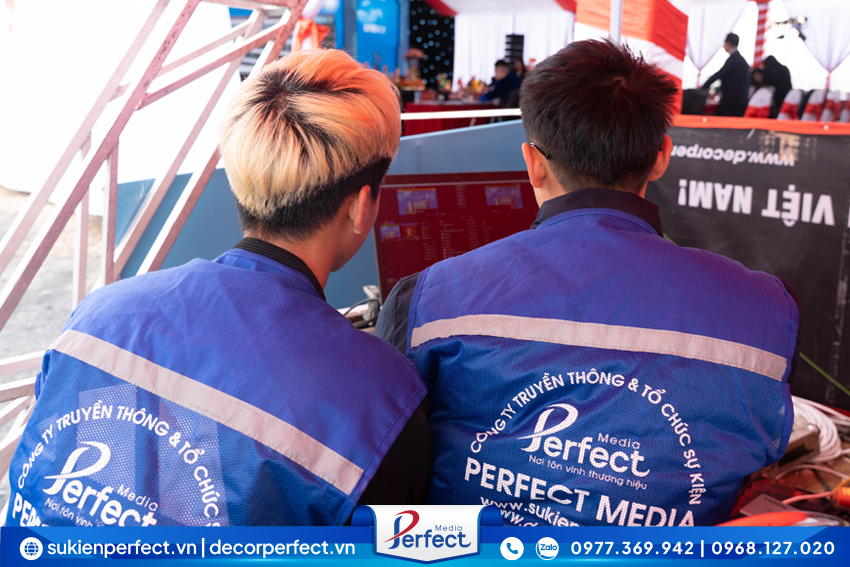 ekip-ky-thuat-perfect-media-tai-quang-ninh