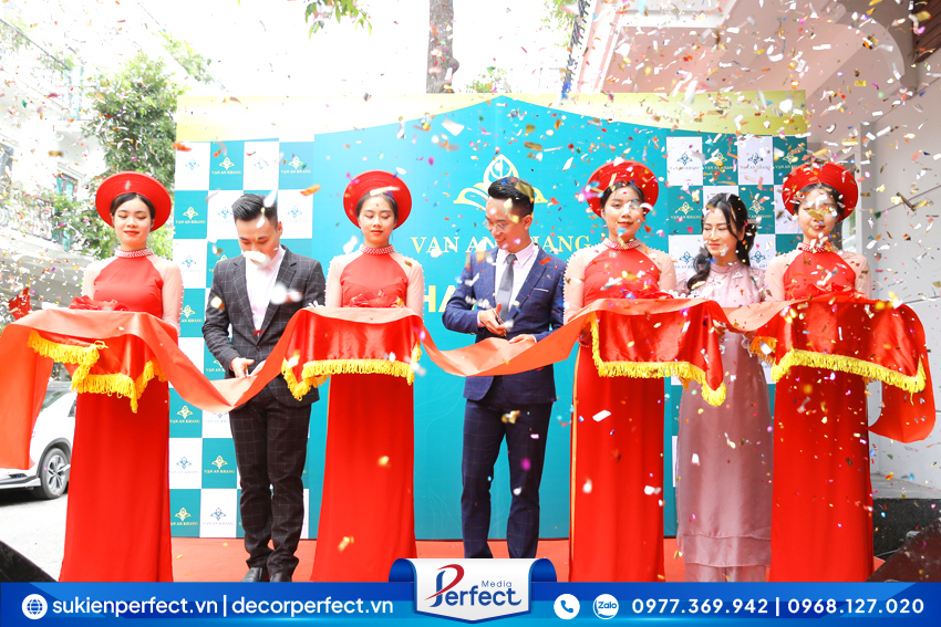 le-khai-truong-khanh-thanh-chuyen-nghiep-tai-lao-cai