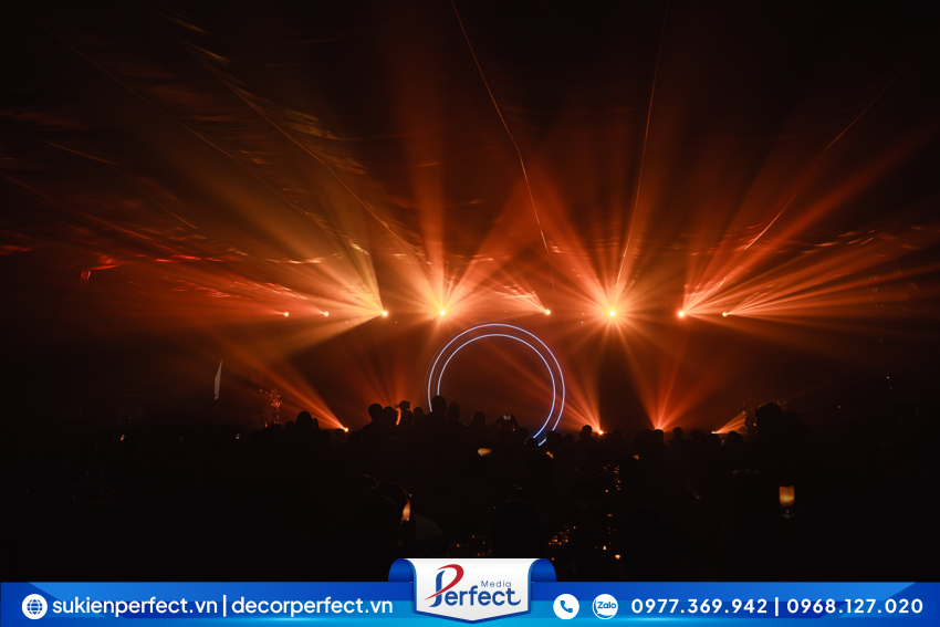 cong-nghe-lightingshow-dinh-cao