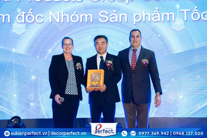 le-khanh-thanh-nha-may-amphenol-jet