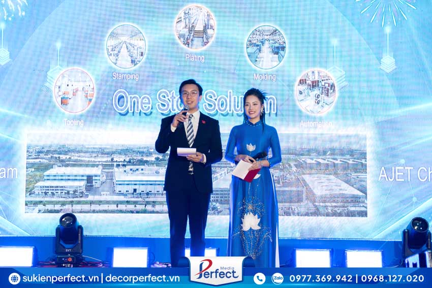 MC-song-ngu-Perfect-Media