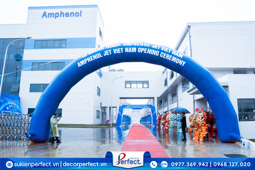 cong-chao-le-khanh-thanh