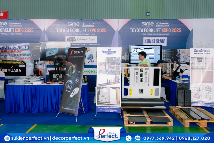 trien-lam-toyota-forklift-2025