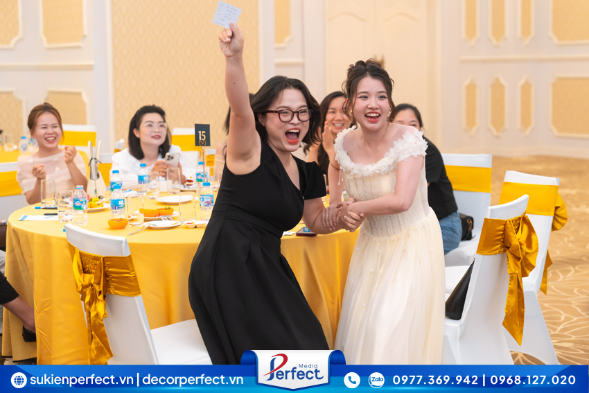 khách mời trúng giải