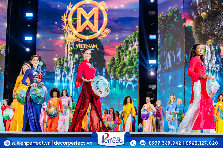 Người đẹp Miss World 2026 trình diễn áo dài